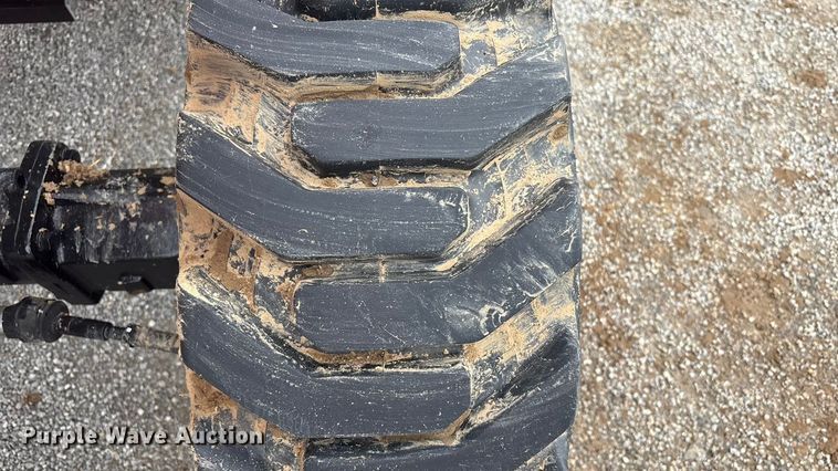 image for item EV2794 2021 Zetor M60HTC MFWD tractor