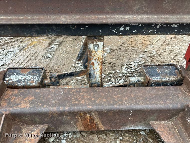 image for item EV2835 1967 International 806 tractor