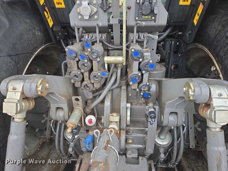 image for item EV5555 2012 Challenger MT655D MFWD tractor