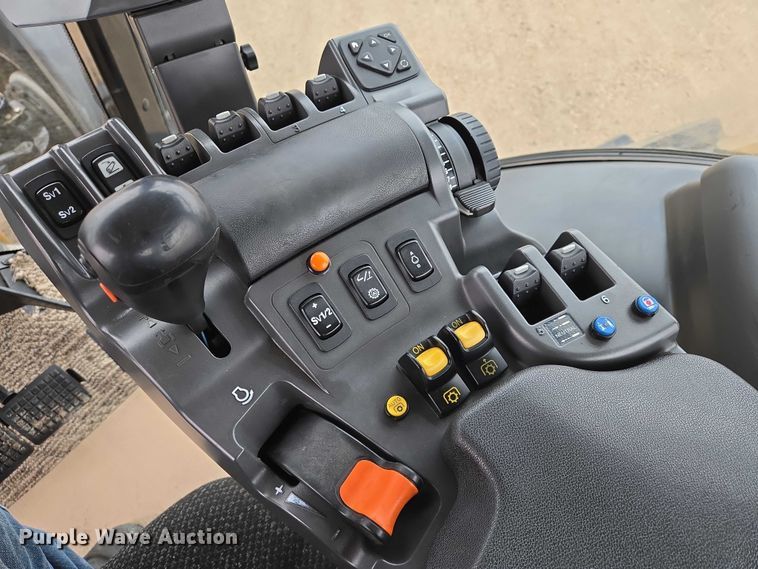 image for item EV5555 2012 Challenger MT655D MFWD tractor