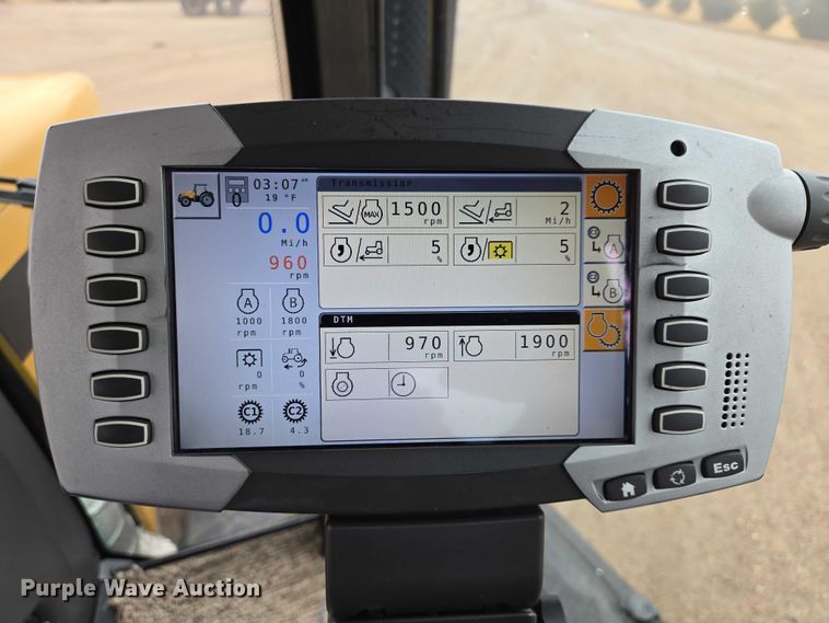 image for item EV5555 2012 Challenger MT655D MFWD tractor