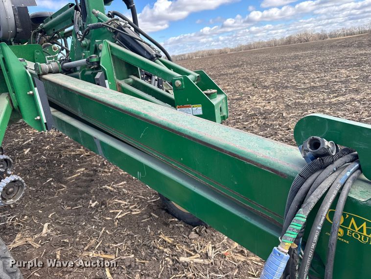 image for item FB0945 2015 Great Plains YP-1225A planter