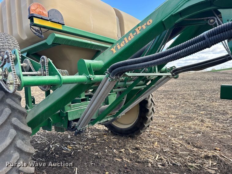 image for item FB0945 2015 Great Plains YP-1225A planter