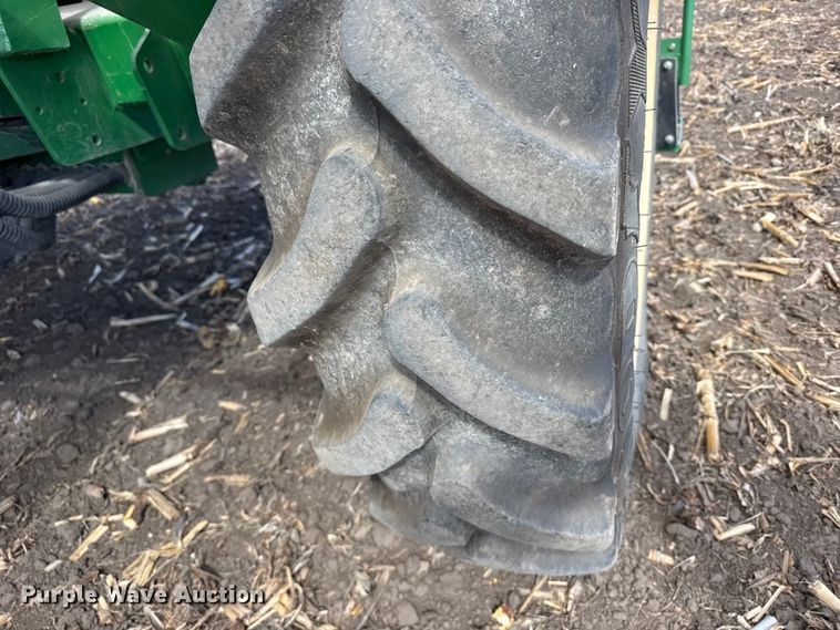 image for item FB0945 2015 Great Plains YP-1225A planter