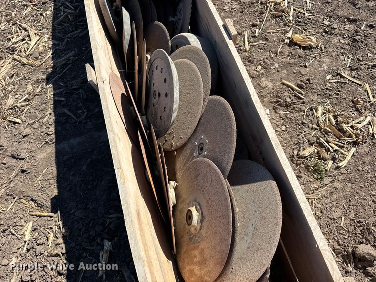 image for item FB0945 2015 Great Plains YP-1225A planter