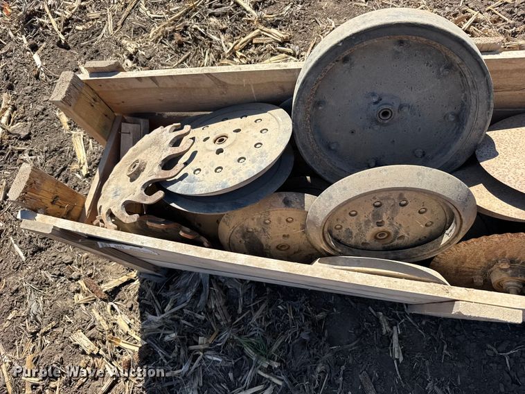 image for item FB0945 2015 Great Plains YP-1225A planter