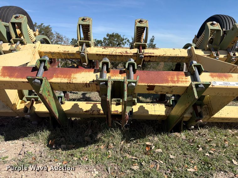 image for item FB8019 Field cultivator