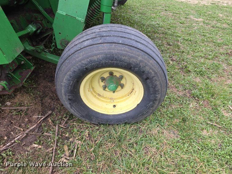 image for item FI0905 John Deere MoCo 956 
