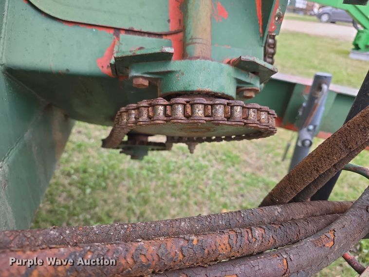 image for item FI0906 Grain King grain cart