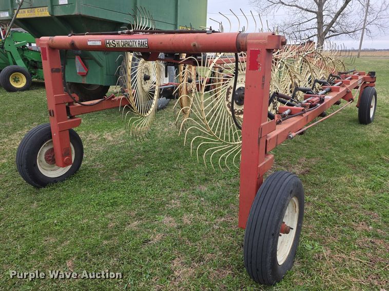 image for item FI0907 H&S  hay rake