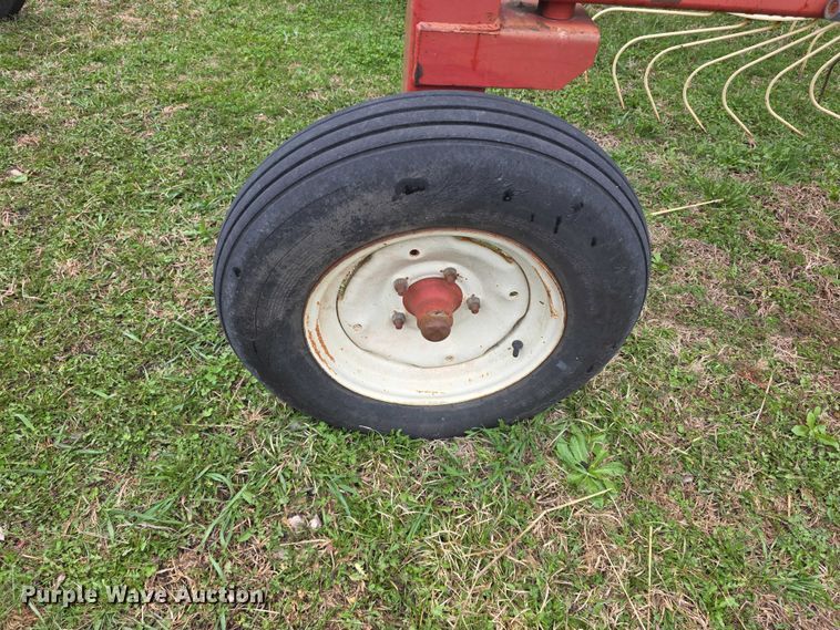 image for item FI0907 H&S  hay rake