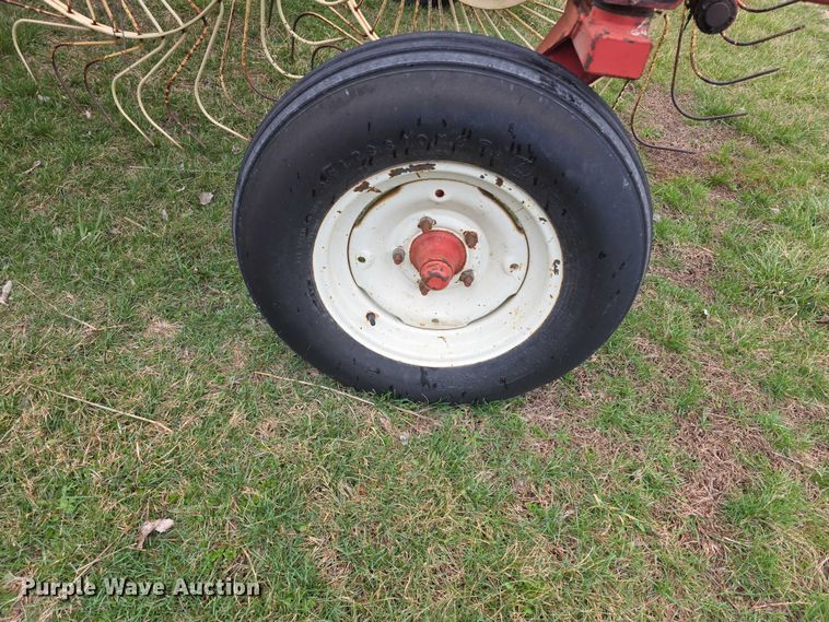 image for item FI0907 H&S  hay rake