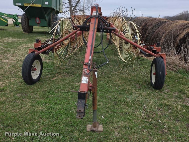 image for item FI0908 H&S  hay rake