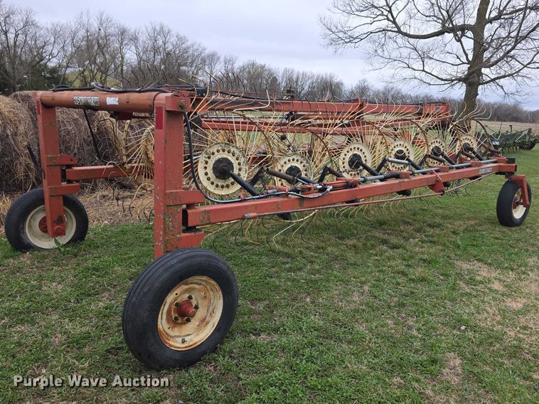 image for item FI0908 H&S  hay rake