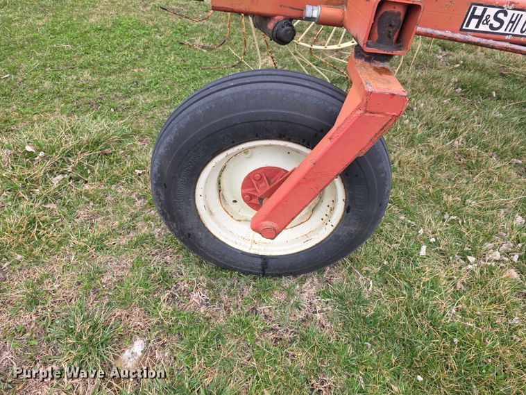 image for item FI0908 H&S  hay rake