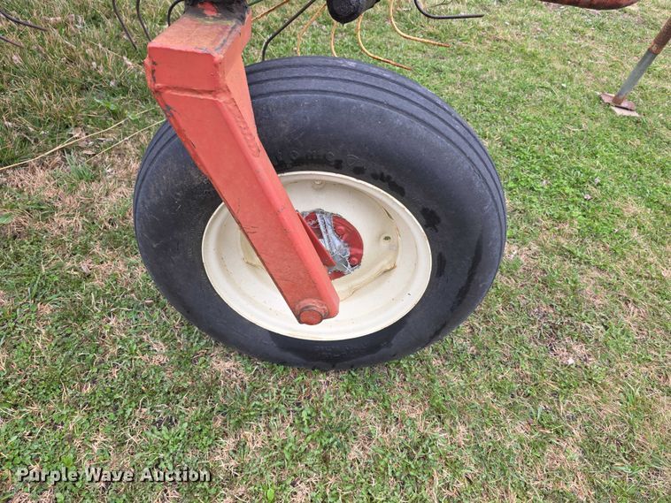 image for item FI0908 H&S  hay rake