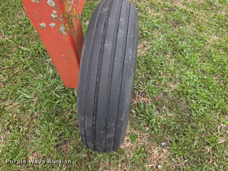 image for item FI0908 H&S  hay rake