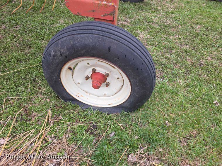 image for item FI0908 H&S  hay rake