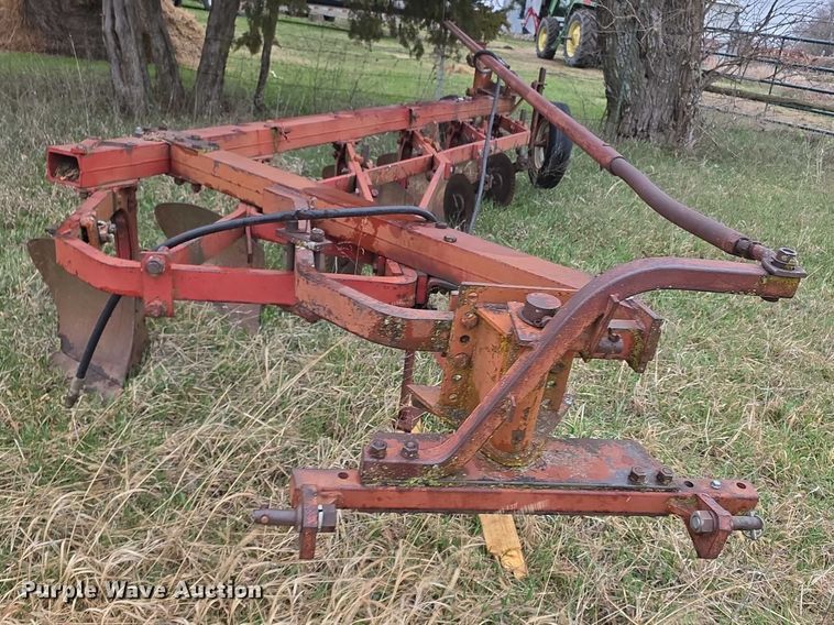 image for item FI0910 Plow