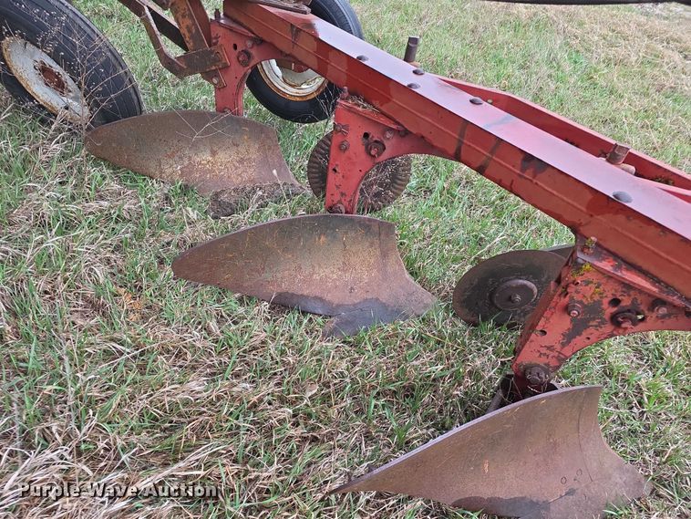 image for item FI0910 Plow