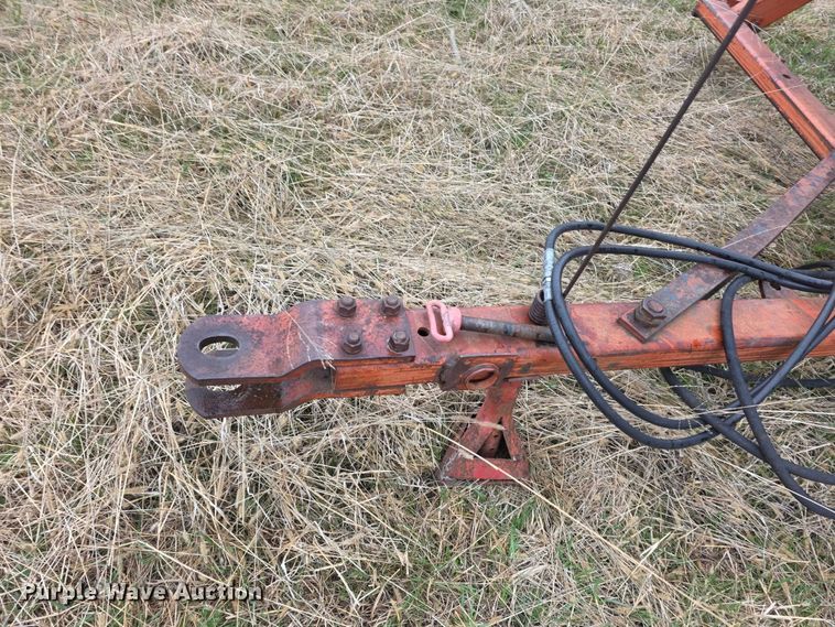 image for item FI0911 Allis Chalmers 2600  double off-set disk