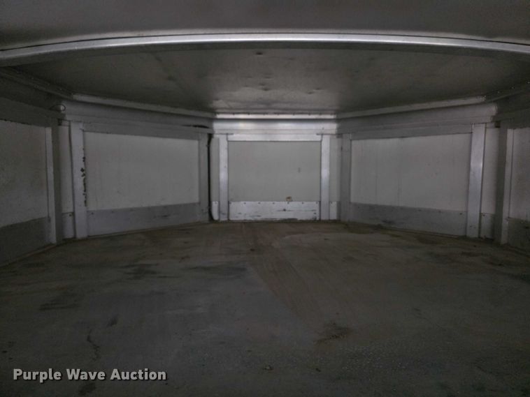 image for item FI0928 2002 Liberty livestock trailer