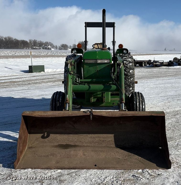 image for item FK1522 1991 John Deere 2955 tractor