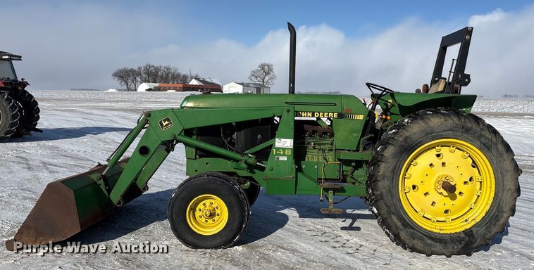 image for item FK1522 1991 John Deere 2955 tractor