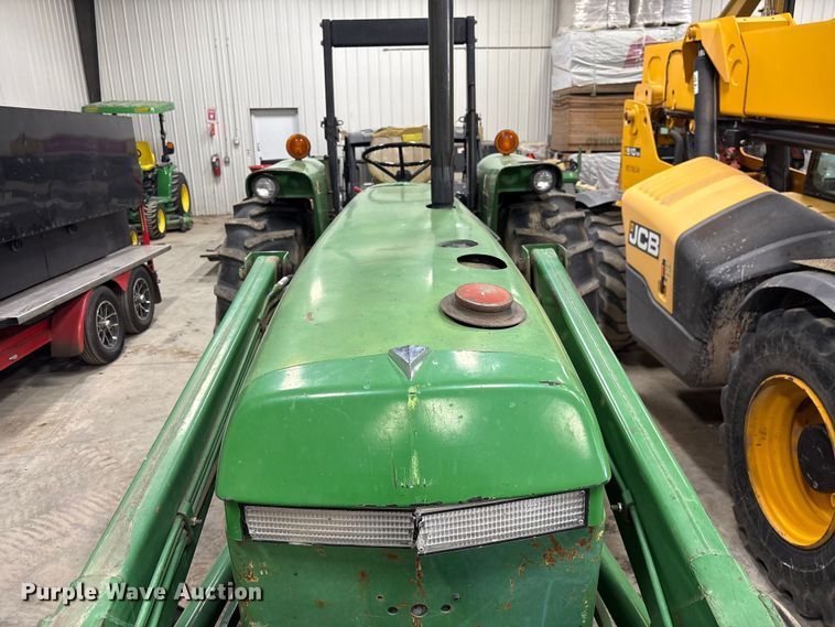 image for item FK1522 1991 John Deere 2955 tractor