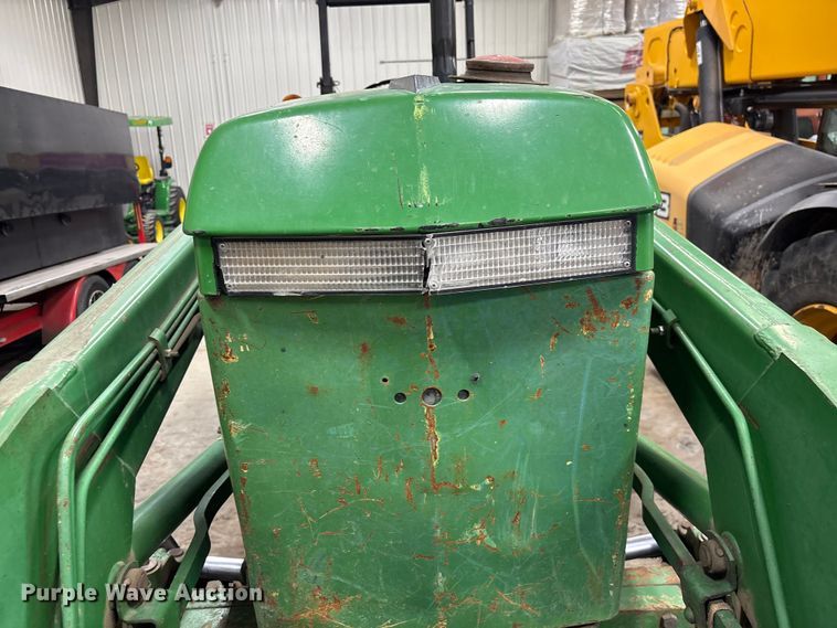 image for item FK1522 1991 John Deere 2955 tractor