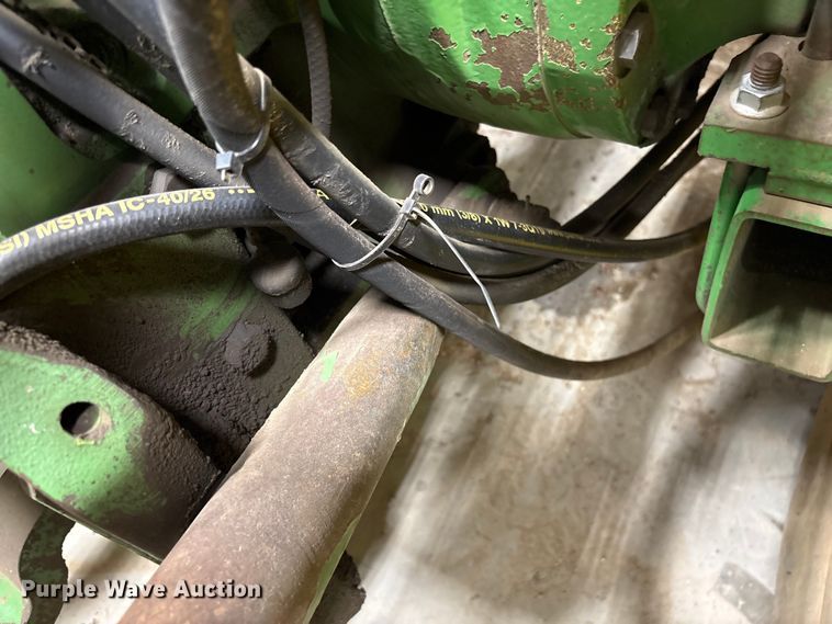 image for item FK1522 1991 John Deere 2955 tractor