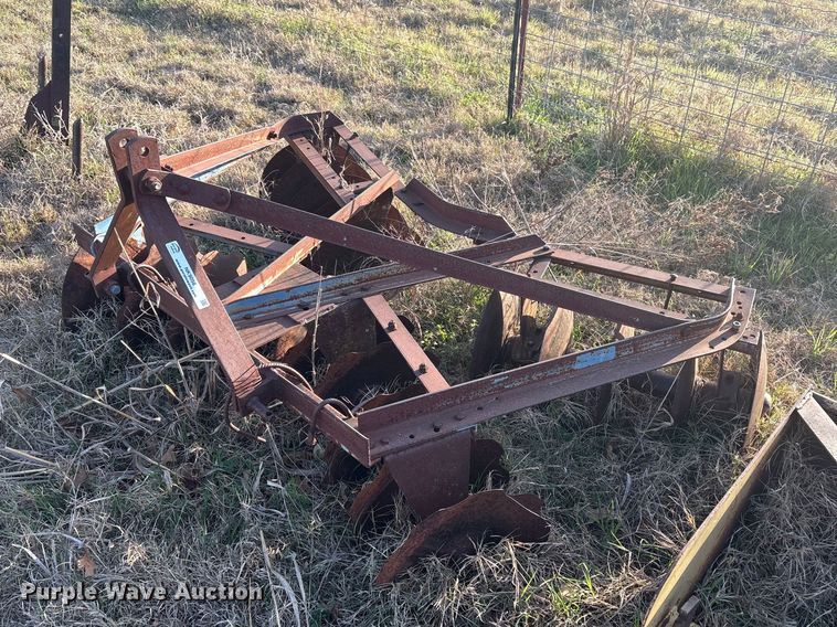 image for item NK9058 Plow tandem off-set disk