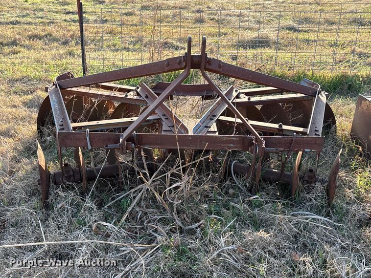 image for item NK9058 Plow tandem off-set disk