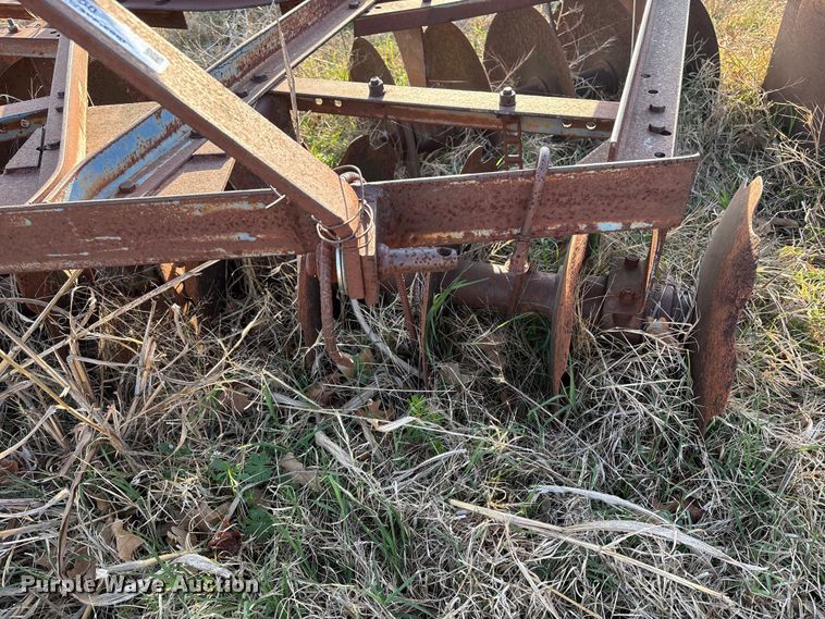 image for item NK9058 Plow tandem off-set disk