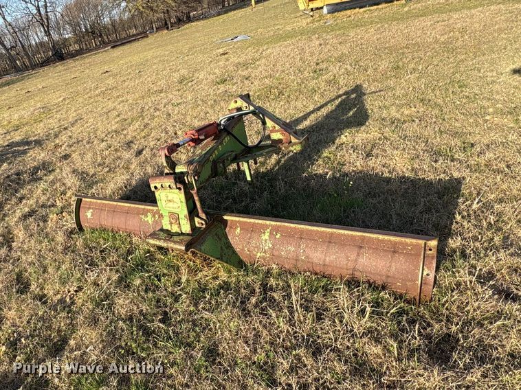 image for item NK9059 John Deere three point blade