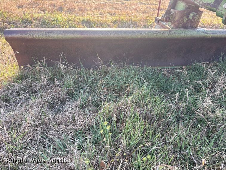 image for item NK9059 John Deere three point blade