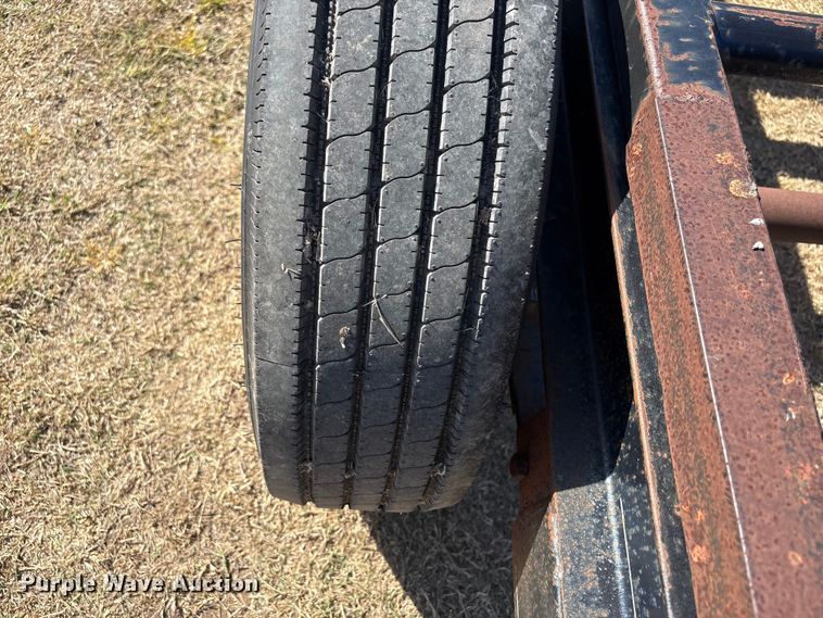 image for item NK9060 Circle hay bale trailer