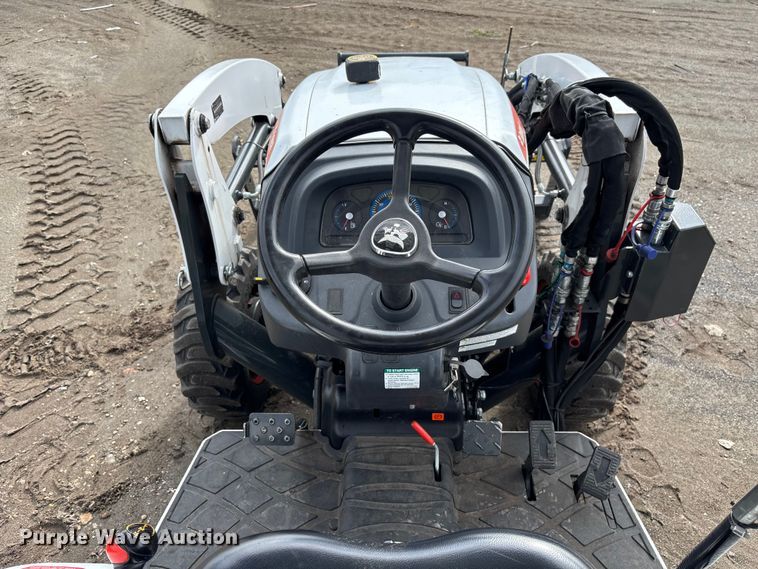 image for item YA2789 2023 Bobcat CT2025 MFWD tractor