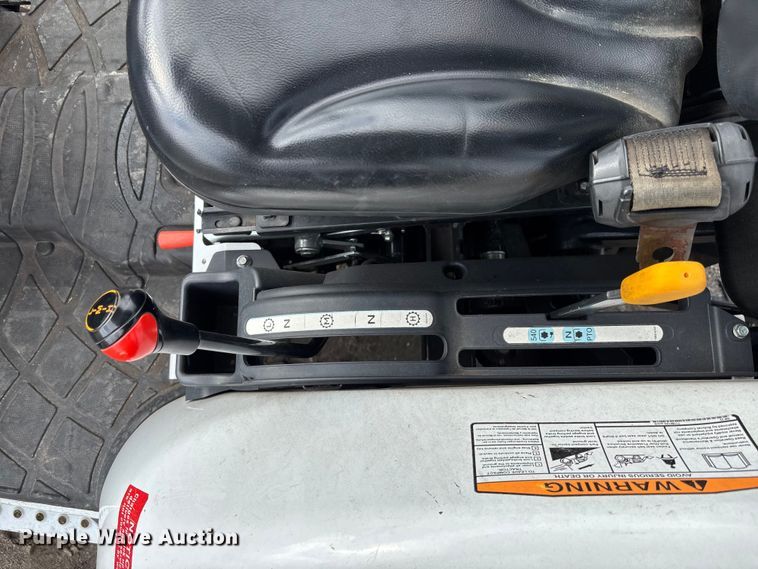 image for item YA2789 2023 Bobcat CT2025 MFWD tractor