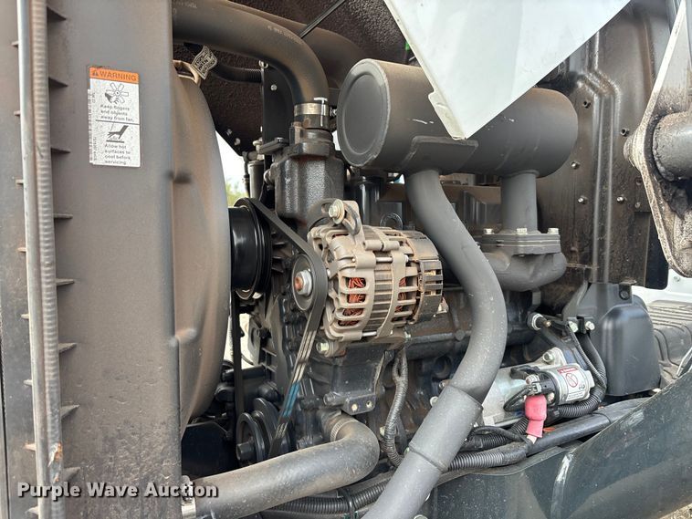 image for item YA2789 2023 Bobcat CT2025 MFWD tractor