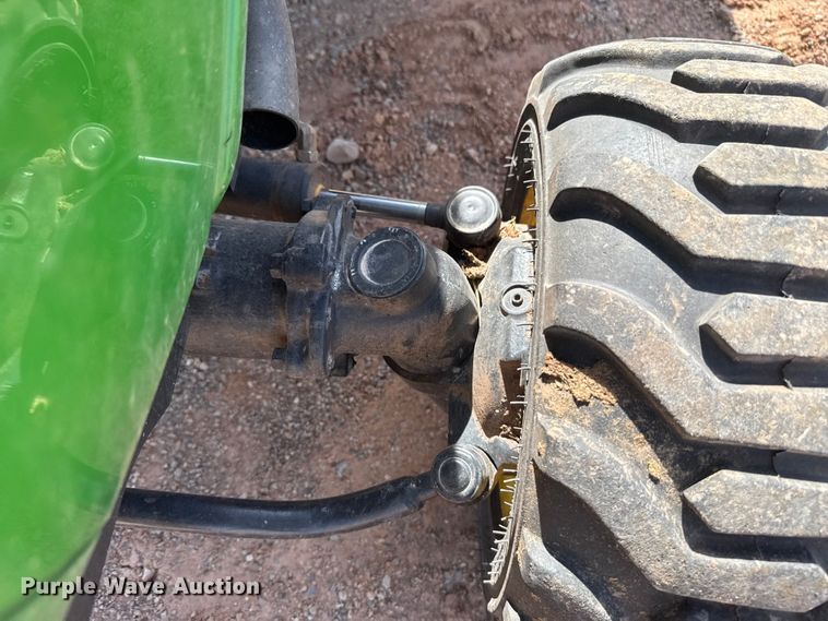 image for item YA2859 2024 John Deere 1025R MFWD tractor