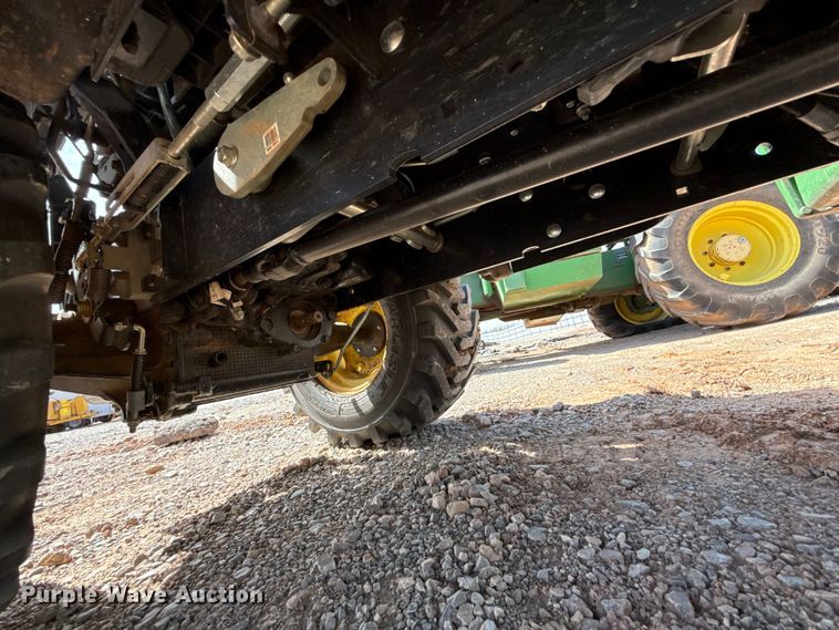 image for item YA2859 2024 John Deere 1025R MFWD tractor