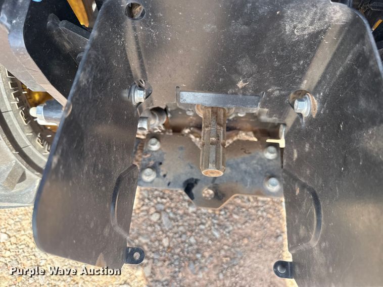 image for item YA2859 2024 John Deere 1025R MFWD tractor