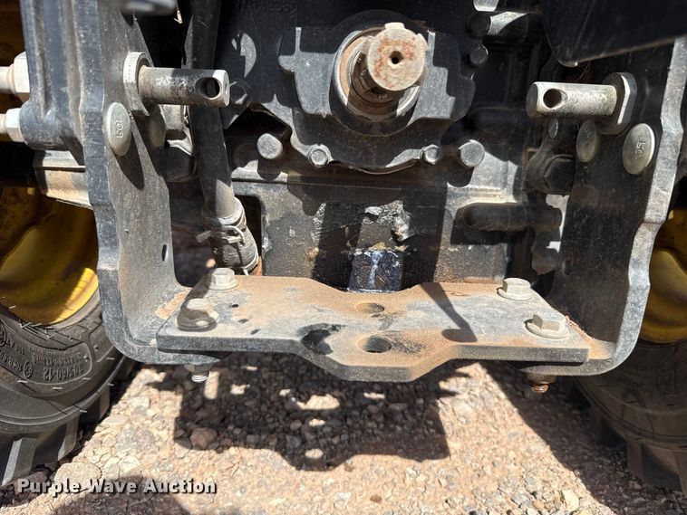 image for item YA2859 2024 John Deere 1025R MFWD tractor