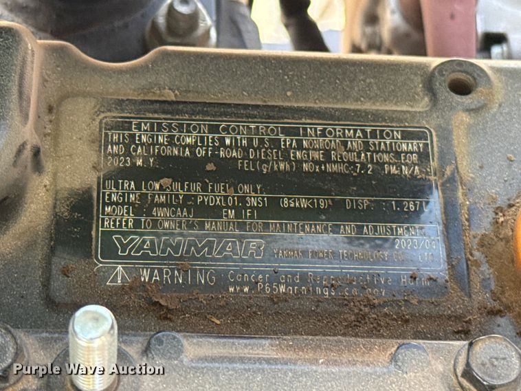 image for item YA2859 2024 John Deere 1025R MFWD tractor