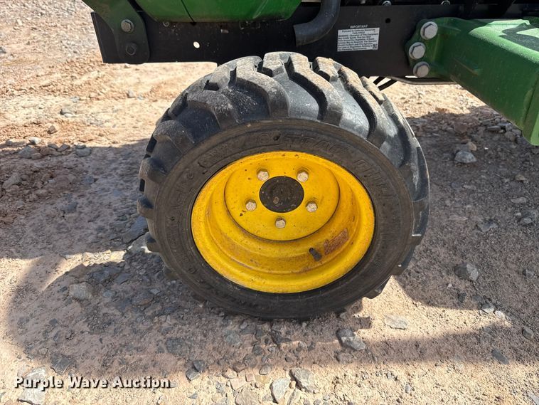 image for item YA2859 2024 John Deere 1025R MFWD tractor