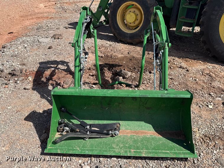 image for item YA2859 2024 John Deere 1025R MFWD tractor