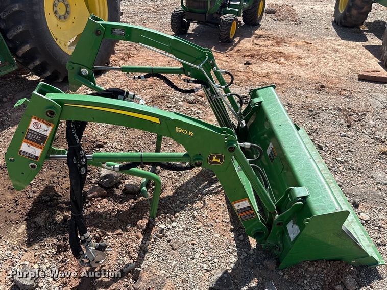 image for item YA2859 2024 John Deere 1025R MFWD tractor