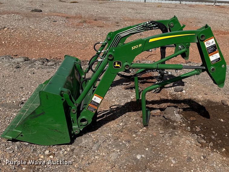 image for item YA2859 2024 John Deere 1025R MFWD tractor