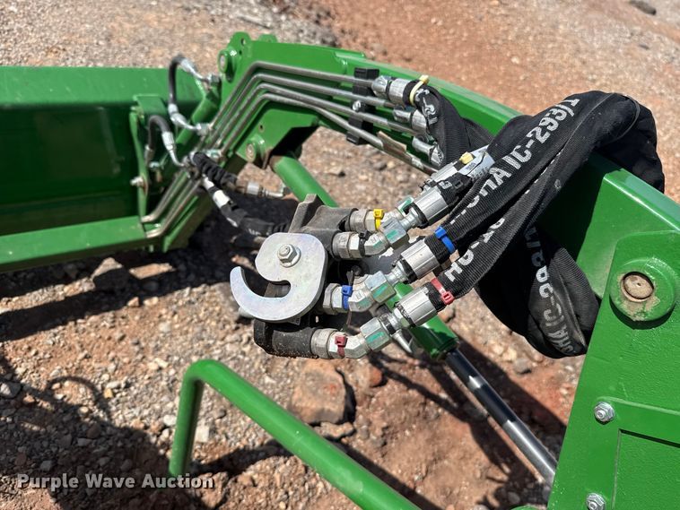 image for item YA2859 2024 John Deere 1025R MFWD tractor